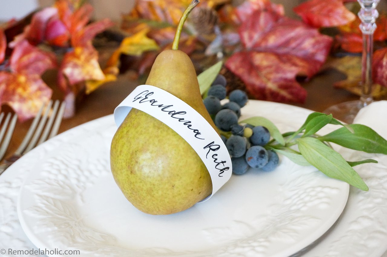 Custom Name Printable Place Cards + Thanksgiving Quote Printable