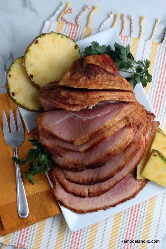 Easy Crockpot Ham Recipe, Pineapple Brown Sugar Glaze, Remodelaholic (1)