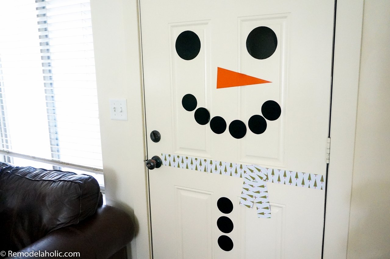 Winter Decorations: Printable Snowman Door Kit